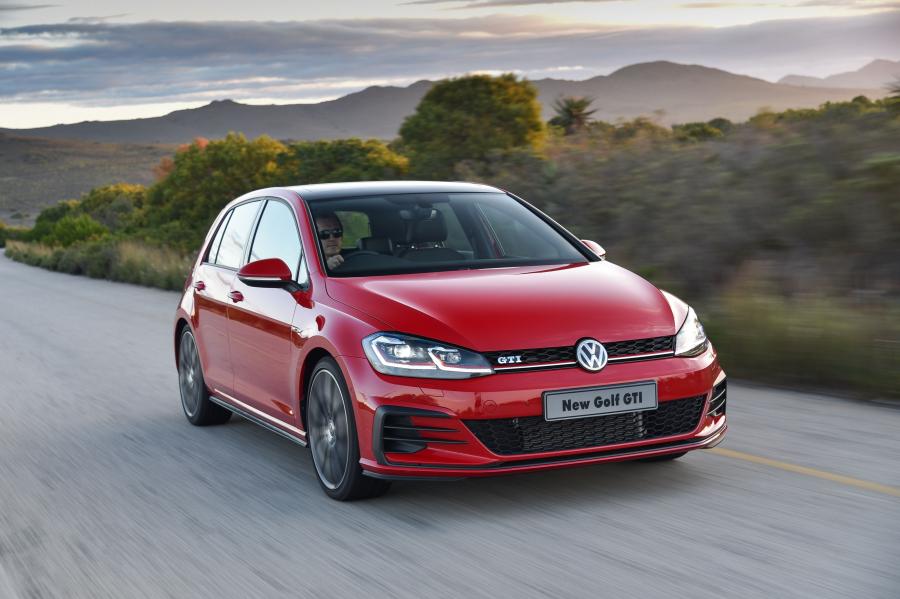Volkswagen Golf GTI 5-Door (ZA) '2017